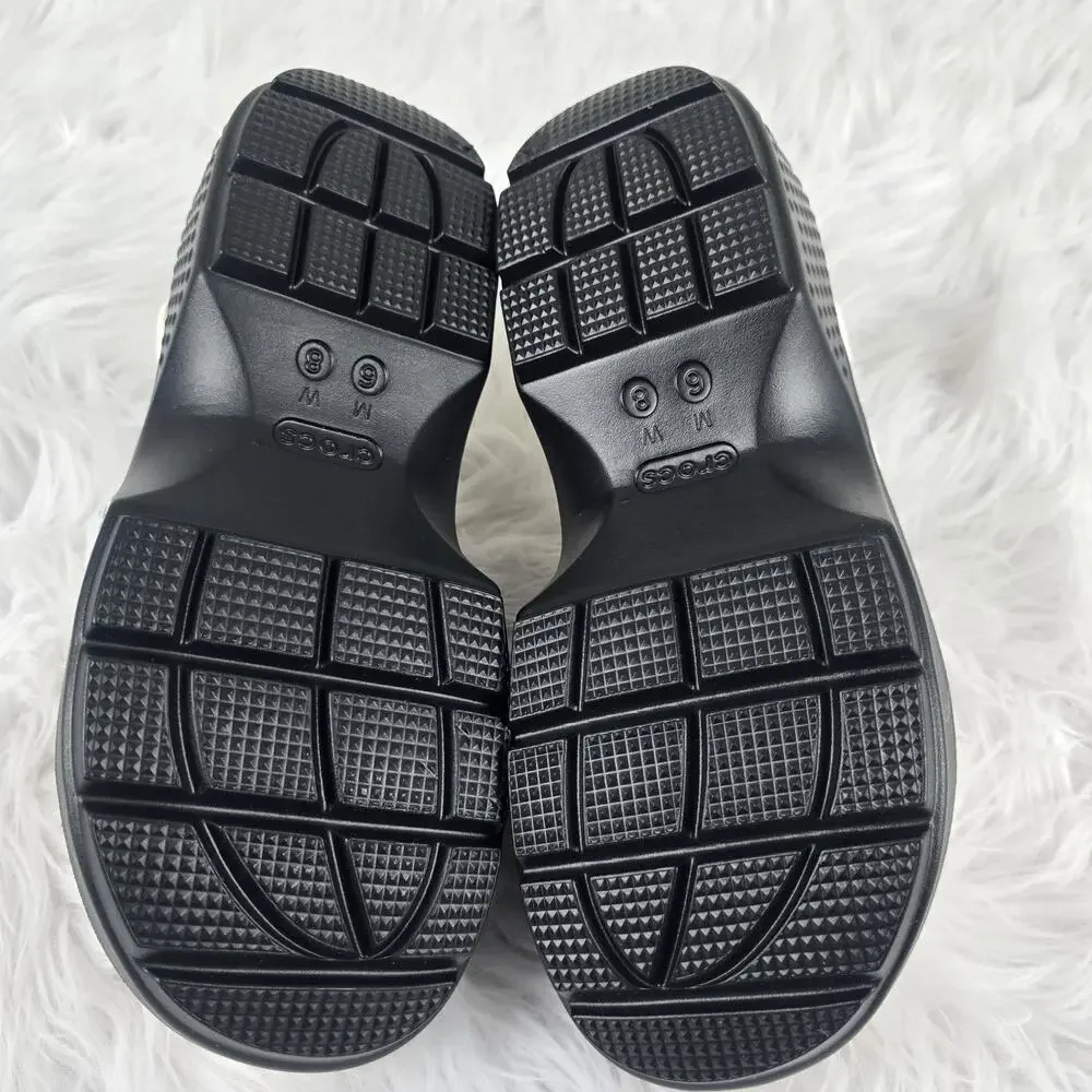 CROCS leave standout